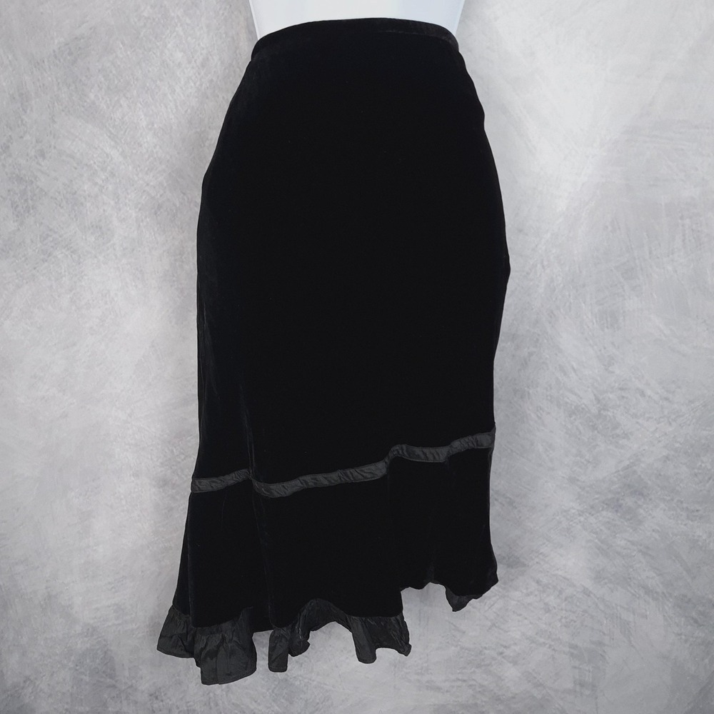 Velvet Skirt Womens 4 Black Whimsy Fairy Goth Ruffle Hem Dark Romantic